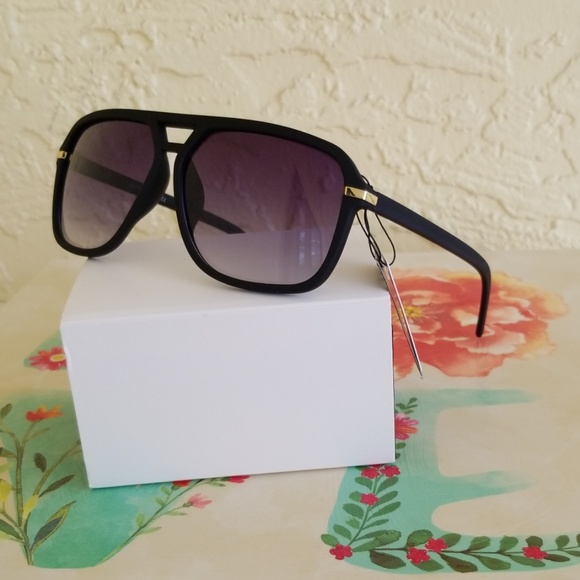 2019  MEN BLACK GOLD SUNGLASSES. - Picture 2 of 4